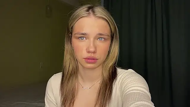 EarthaStinett online show from 04/10/26, 06:07