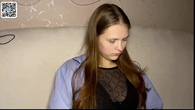 Snapshot of Sweetangel126 chatting on 03/01/26, 08:00 Sweetangel126 online show from 03/01/26, 08:00