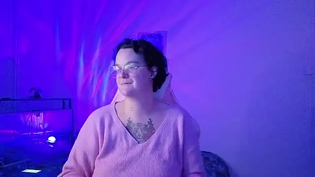 lunatigre4 online show from 02/06/26, 07:17