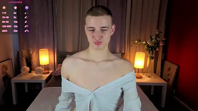 HereAlexColee online show from 02/03/26, 02:22