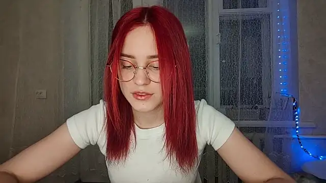 Snapshot of CalandraRolon chatting on 03/01/26, 05:48 CalandraRolon online show from 03/01/26, 05:48