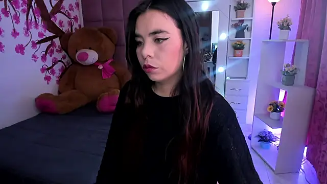 Snapshot of liany_taylor chatting on 02/21/26, 02:45 liany taylor online show from 02/21/26, 02:45