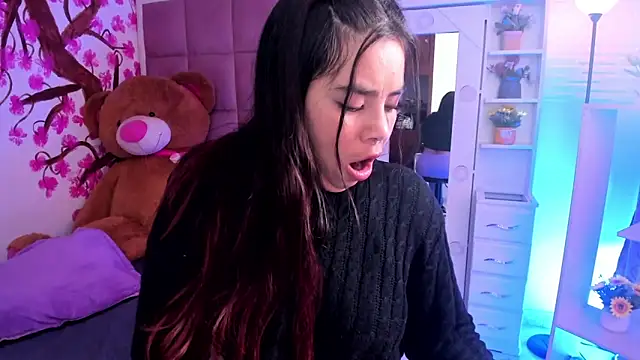 Snapshot of liany_taylor chatting on 02/22/26, 07:45 liany taylor online show from 02/22/26, 07:45