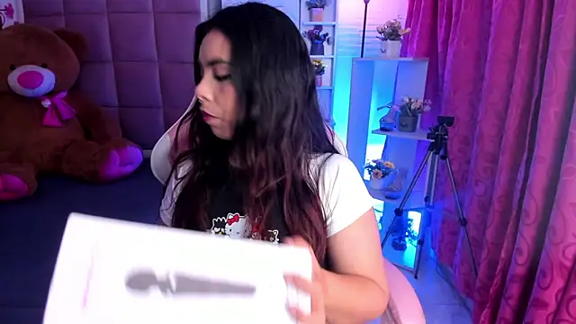 Snapshot of liany_taylor chatting on 02/24/26, 01:58 liany taylor online show from 02/24/26, 01:58