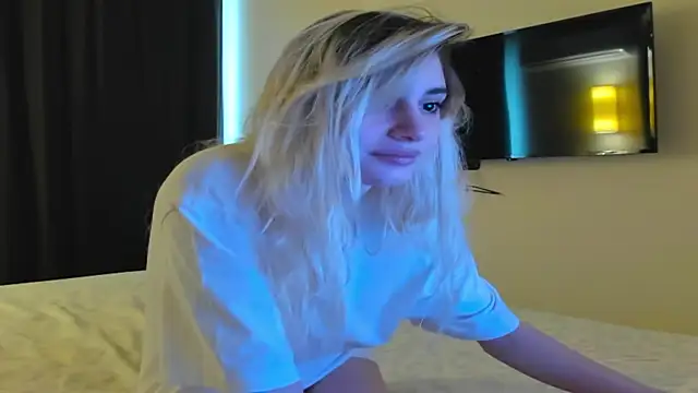 Lesyalisss online show from 04/20/26, 10:07