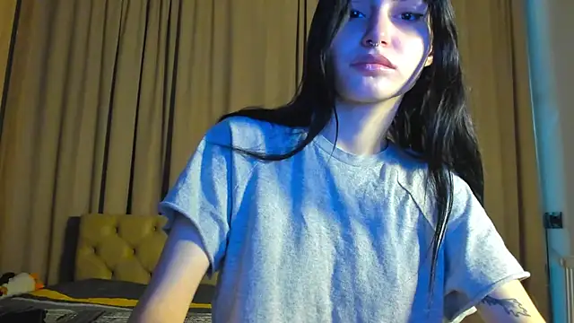 Snapshot of Lesyalisss chatting on 05/30/26, 10:29 Lesyalisss online show from 05/30/26, 10:29