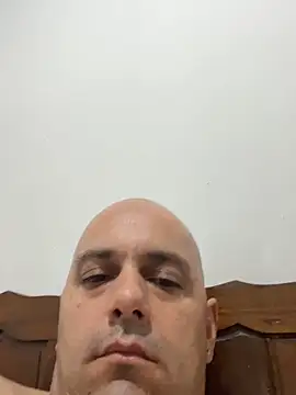 Snapshot of kipsy0 chatting on 02/28/26, 03:07 kipsy0 online show from 02/28/26, 03:07