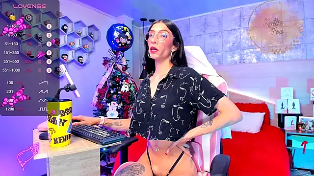 kylliefox  online show from 12/27/24, 01:18