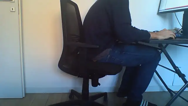 Snapshot of andre_italy chatting on 02/27/26, 11:54 andre italy online show from 02/27/26, 11:54