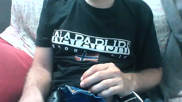 Snapshot of andre_italy chatting on 06/04/26, 09:10 andre italy online show from 06/04/26, 09:10