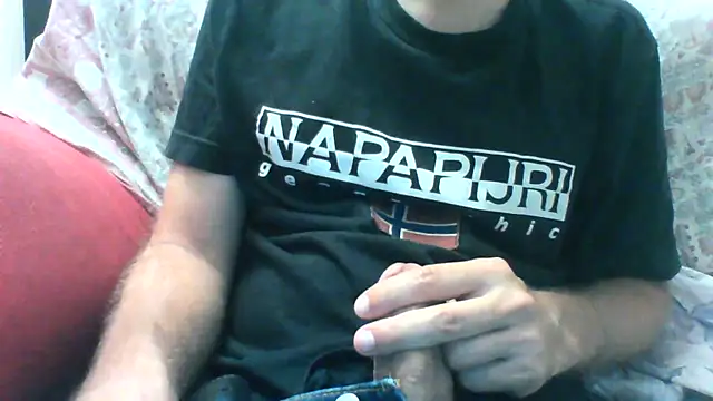 Snapshot of andre_italy chatting on 06/09/26, 09:26 andre italy online show from 06/09/26, 09:26