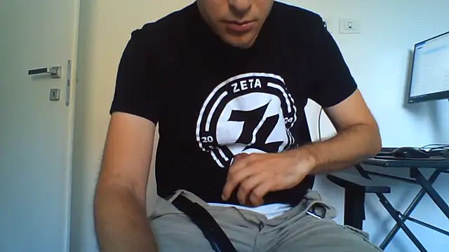 Snapshot of andre_italy chatting on 07/20/26, 08:50 andre italy online show from 07/20/26, 08:50
