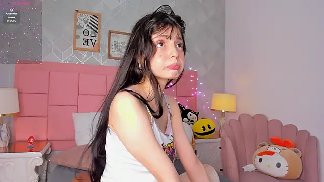 dolly kitter online show from 04/17/26, 12:19