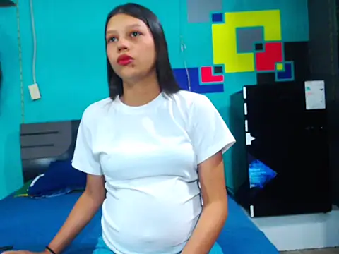 Snapshot of analyn-2027 chatting on 02/11/26, 12:48 analyn-2027 online show from 02/11/26, 12:48