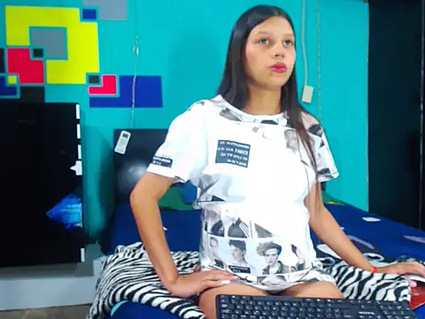 Snapshot of analyn-2027 chatting on 02/21/26, 10:55 analyn-2027 online show from 02/21/26, 10:55