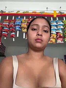 Snapshot of Baby_morena12 chatting on 02/24/26, 03:21 Baby morena12 online show from 02/24/26, 03:21