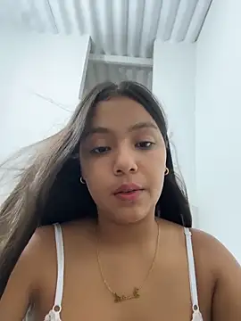 Snapshot of Baby_morena12 chatting on 04/30/26, 02:07 Baby morena12 online show from 04/30/26, 02:07