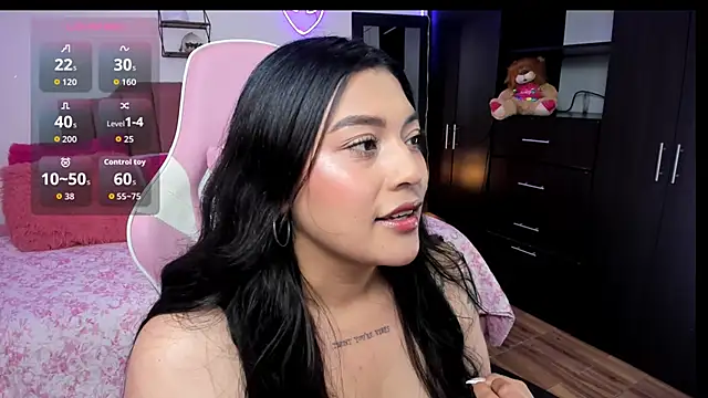 SiennaBloom online show from 02/07/26, 11:47