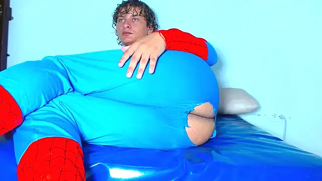 arielnoir6958 online show from 04/24/26, 12:13