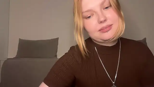 Ophelia Ritz online show from 05/07/26, 10:59