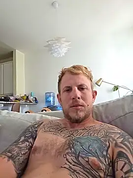 cumbedaddysbadgirl online show from 07/21/26, 01:30