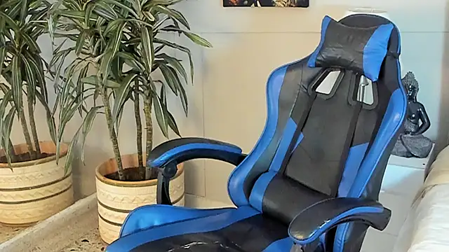 kai storn online show from 04/21/26, 11:49