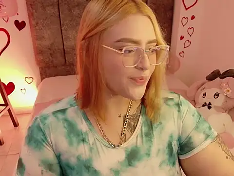 Snapshot of missevans chatting on 02/07/26, 03:38 missevans online show from 02/07/26, 03:38