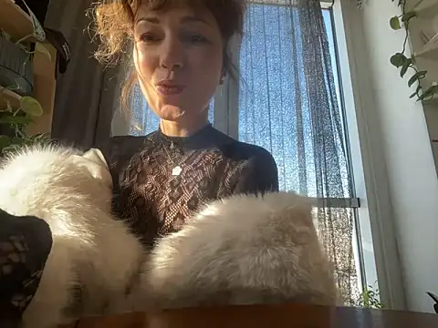 CarolineStar30 online show from 02/09/26, 08:51