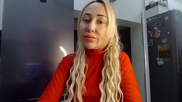 NanaGold2992 online show from 02/08/26, 03:54