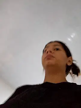 Snapshot of Cris18sexy chatting on 02/14/26, 12:35 Cris18sexy online show from 02/14/26, 12:35