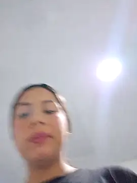 Snapshot of Cris18sexy chatting on 02/18/26, 11:01 Cris18sexy online show from 02/18/26, 11:01