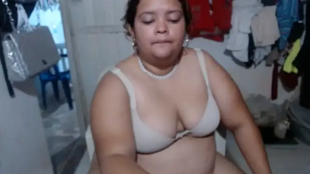 Snapshot of Diosa_Rosa chatting on 02/23/26, 04:32 Diosa Rosa online show from 02/23/26, 04:32