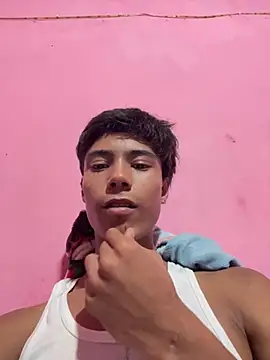 Snapshot of Adan21_cm chatting on 07/25/26, 06:22 Adan21 cm online show from 07/25/26, 06:22