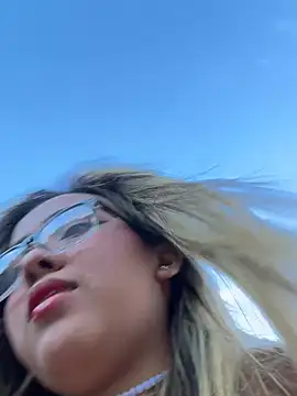 AryMoonxxx online show from 02/18/26, 10:28