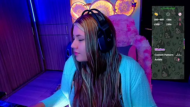 Snapshot of ALIS_E_G chatting on 02/15/26, 01:09 ALIS E G online show from 02/15/26, 01:09