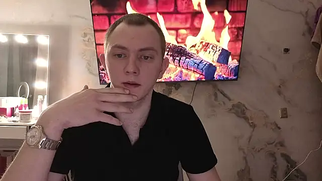 Crystal Nuts online show from 03/02/26, 07:15