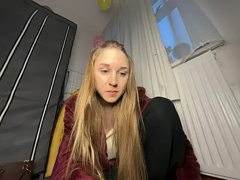 Snapshot of Wantlt chatting on 02/23/26, 05:32 Wantlt online show from 02/23/26, 05:32