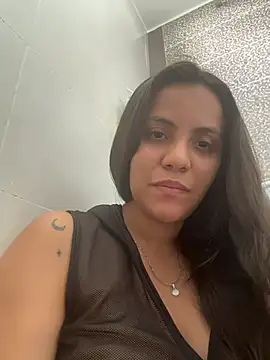 Snapshot of paulina_ponce chatting on 02/24/26, 09:35 paulina ponce online show from 02/24/26, 09:35