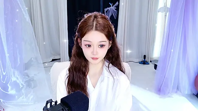 Snapshot of Dancer_Lucky-Nini chatting on 02/20/26, 06:48 Dancer Lucky-Nini online show from 02/20/26, 06:48