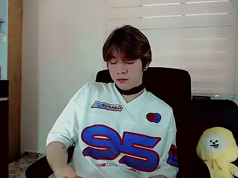 duvisex19 online show from 03/26/26, 08:36