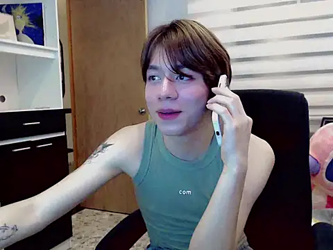 duvisex19 online show from 04/10/26, 11:09