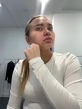 MonicaWestt online show from 03/22/26, 06:06