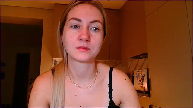 BluueSilk online show from 12/22/25, 06:10