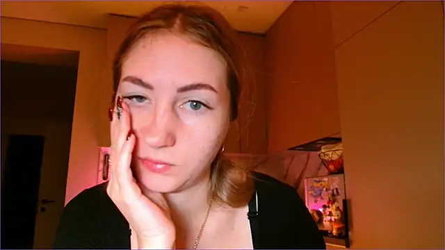 BluueSilk online show from 02/02/26, 06:23