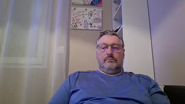 doudou310 online show from 02/24/26, 05:16