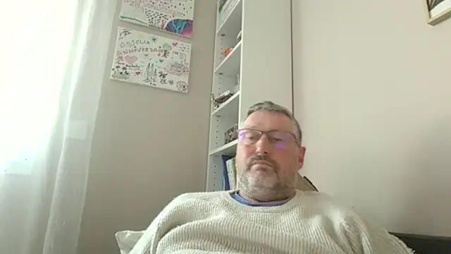 doudou310 online show from 03/22/26, 04:21