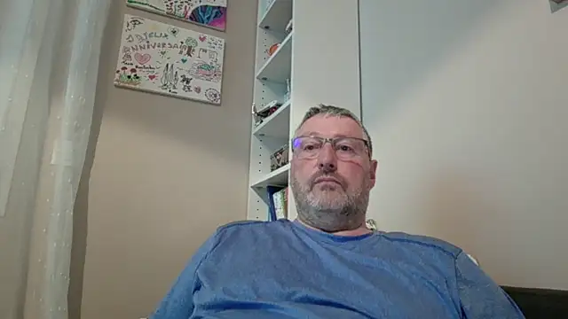 doudou310 online show from 04/19/26, 03:50