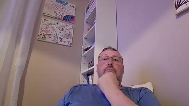 doudou310 online show from 04/20/26, 04:26