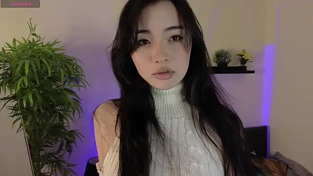 Snapshot of Noiry_Vuvez chatting on 07/23/26, 08:29 Noiry Vuvez online show from 07/23/26, 08:29