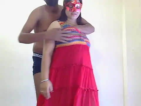 Snapshot of hotcuple7 chatting on 02/22/26, 06:57 hotcuple7 online show from 02/22/26, 06:57